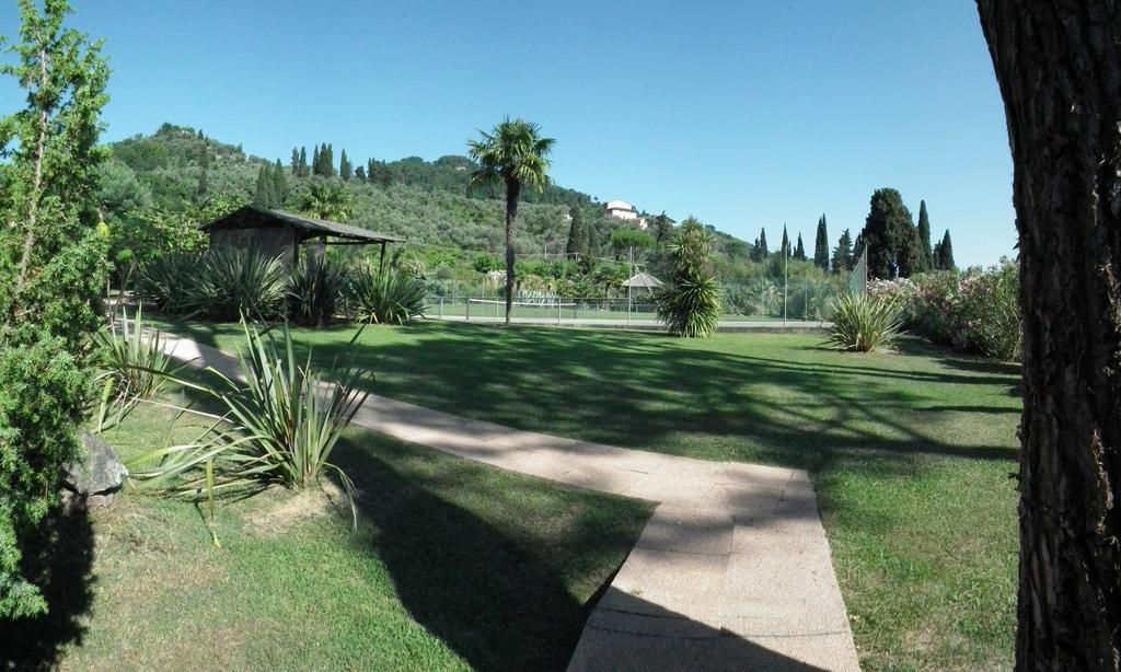 Casa Matilde Panzió Mommio Kültér fotó